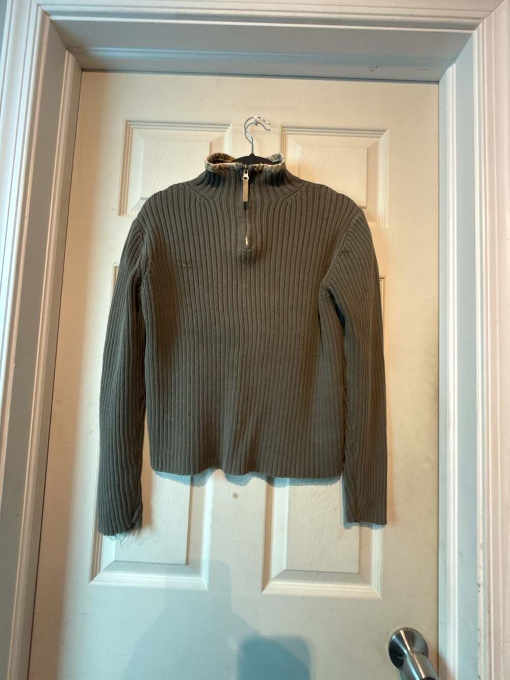 Woolrich Half-Zip Ribbed Knit Sweater M Green Brown Floral Collar has stains and